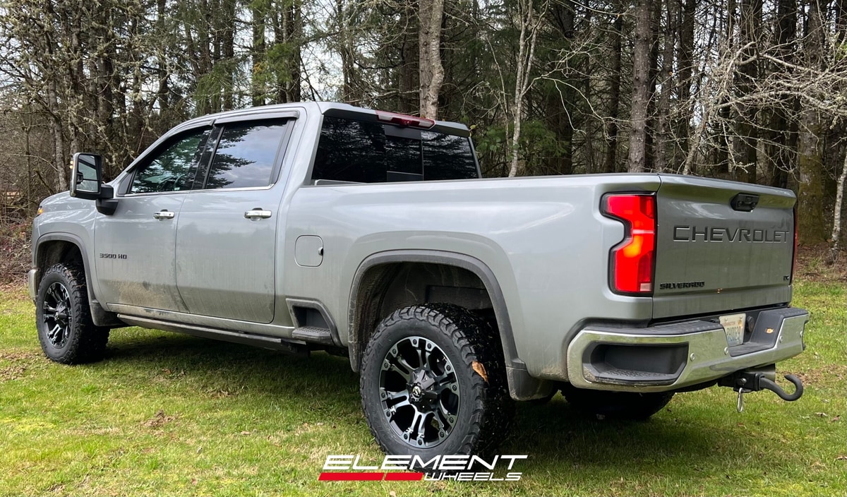 20 inch Fuel Off-Road Vapor in Matte Black w/ Gray Tint on a 2024 Chevrolet Silverado 3500HD