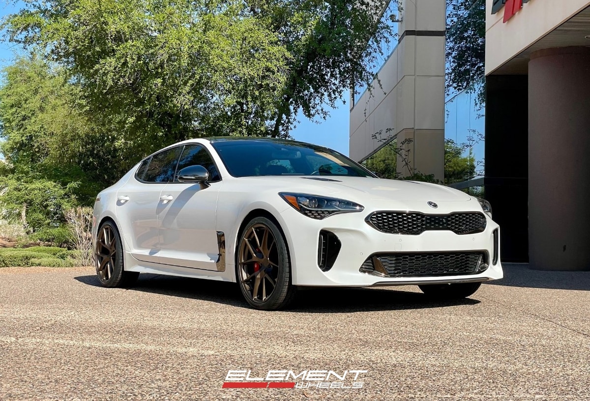 20 inch Aodhan AFF7 in Matte Bronze on a 2018 Kia Stinger GT