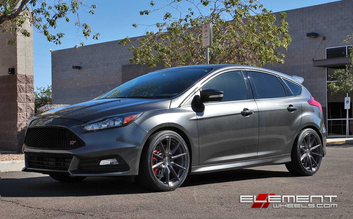 19" Vertini RF1.1 Brushed Titanium (Rotary Forged) on 2016 Ford Focus ST w/ Specs