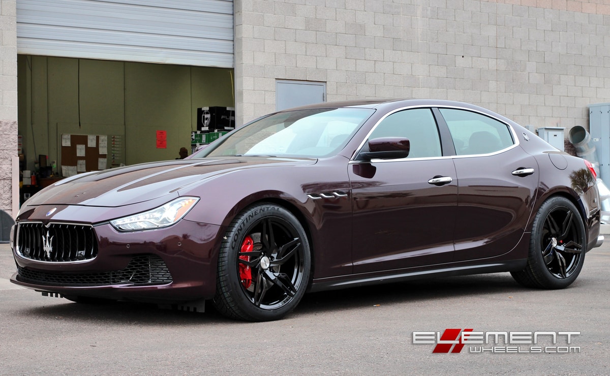 20 inch Staggered AMF 201 Wheels Gloss Black on 2014 Maserati Ghibli SQ4 w/ Specs