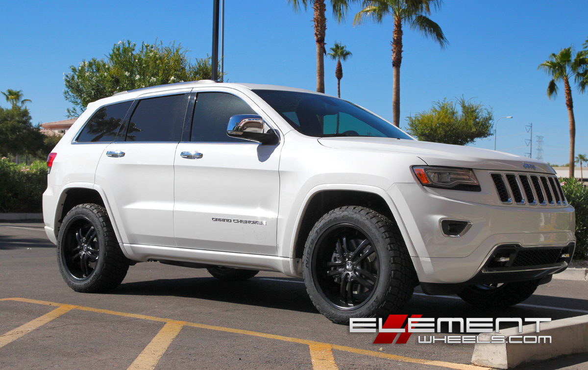 DUB Phase 5 All Black on 2014 Jeep Grand Cherokee Overland w/ Specs
