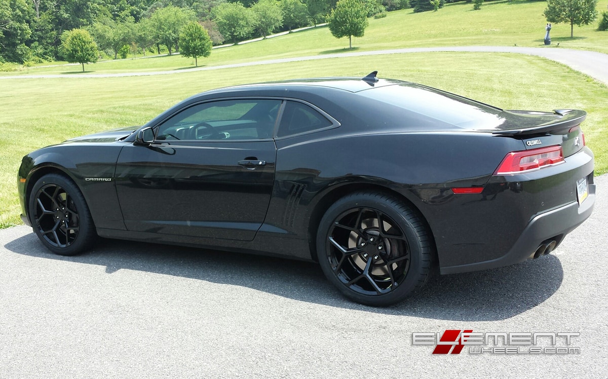 20 inch Staggered MRR228 Gloss Black on 2010 Chevy Camaro SS w/ Specs