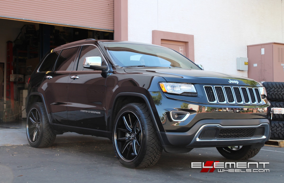22x10 Lexani R12 Gloss Black Milled on 2014 Jeep Grand Cherokee w/ Specs