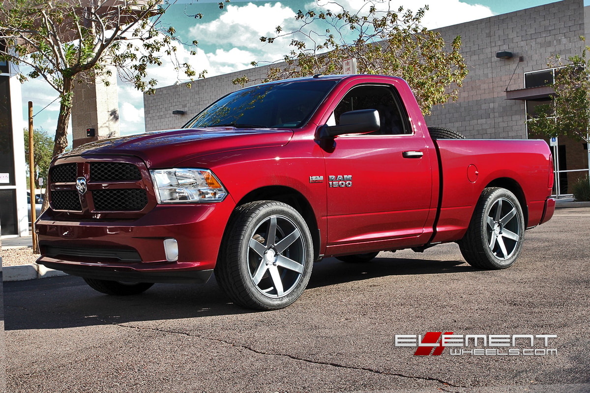 22 inch Verde Invictus Gunmetal Wheels on 2016 Dodge Ram 1500 w/ specs