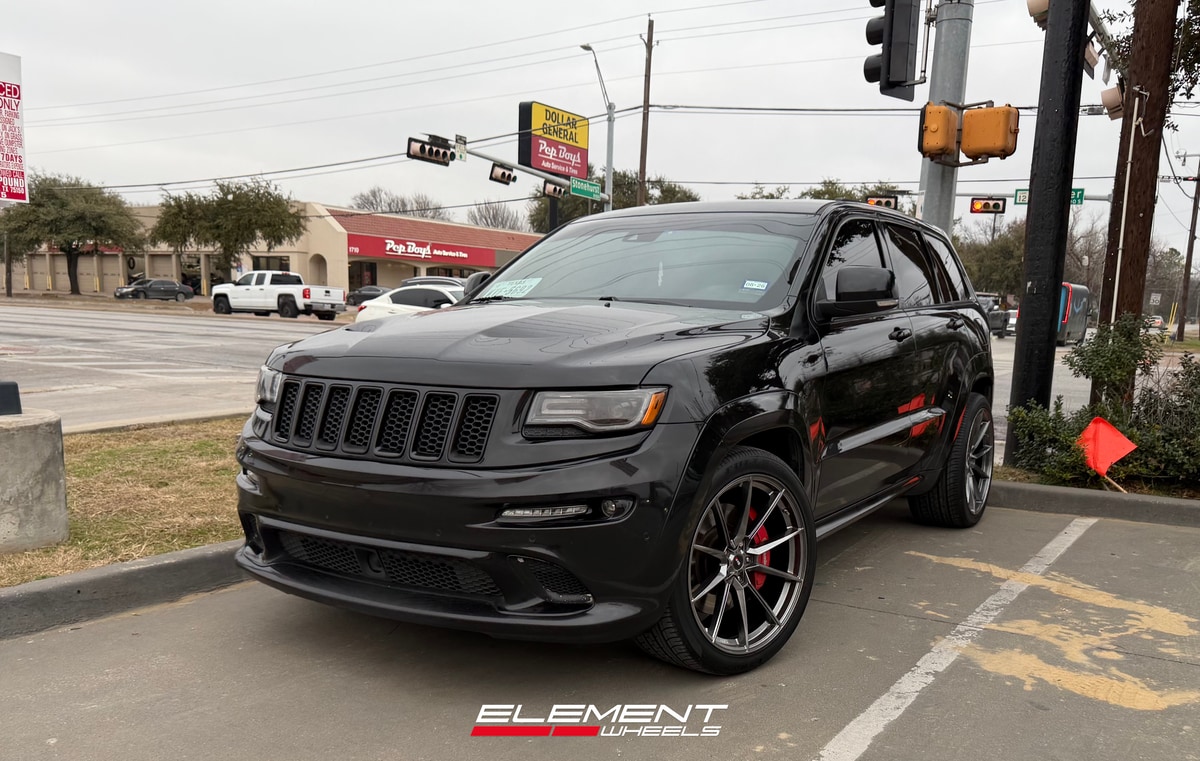 22x11 Savini SV-F4 Gloss Graphite (Flow Form) on 2012-2021 Jeep Grand Cherokee SRT8