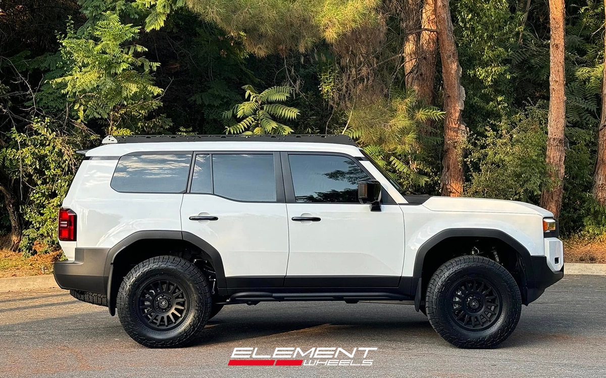 18x9 ICON Recon SLX Satin Black on 2024-2025 Toyota Land Cruiser