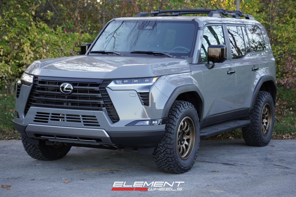18x8.5 on 2024-2025 Lexus GX