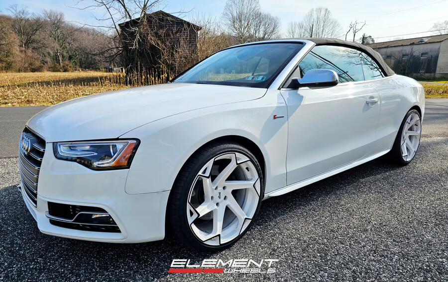 20x10.5 Niche Flash Gloss White w/ Black Trim M257 on 2008-2017 Audi S5