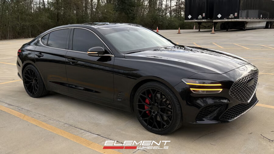 20x8.5 | 20x10 Staggered Dolce Performance Pista Gloss Black on 2019-2025 Genesis G70
