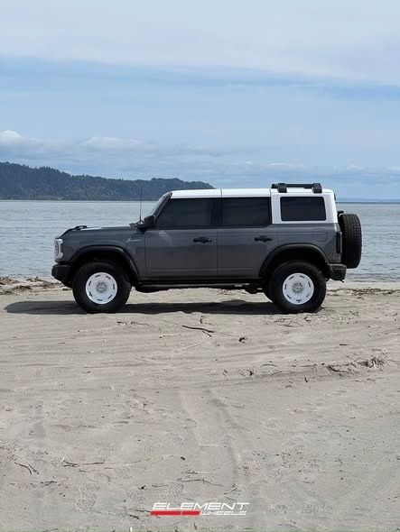 17x8.5 on 2021-2025 Ford Bronco