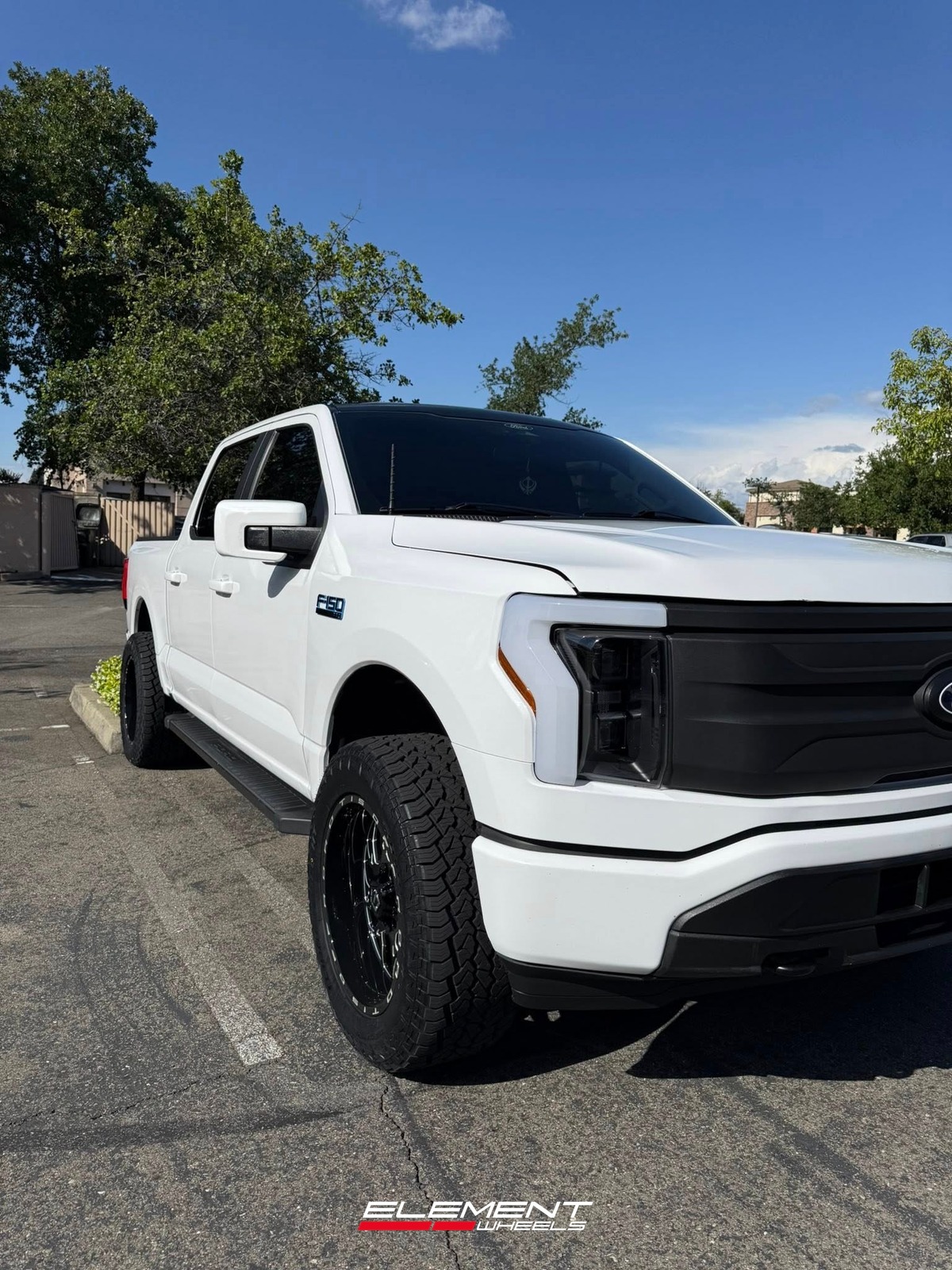 20x10 TIS Off-Road 544BM on 2022-2025 Ford F-150 Lightning