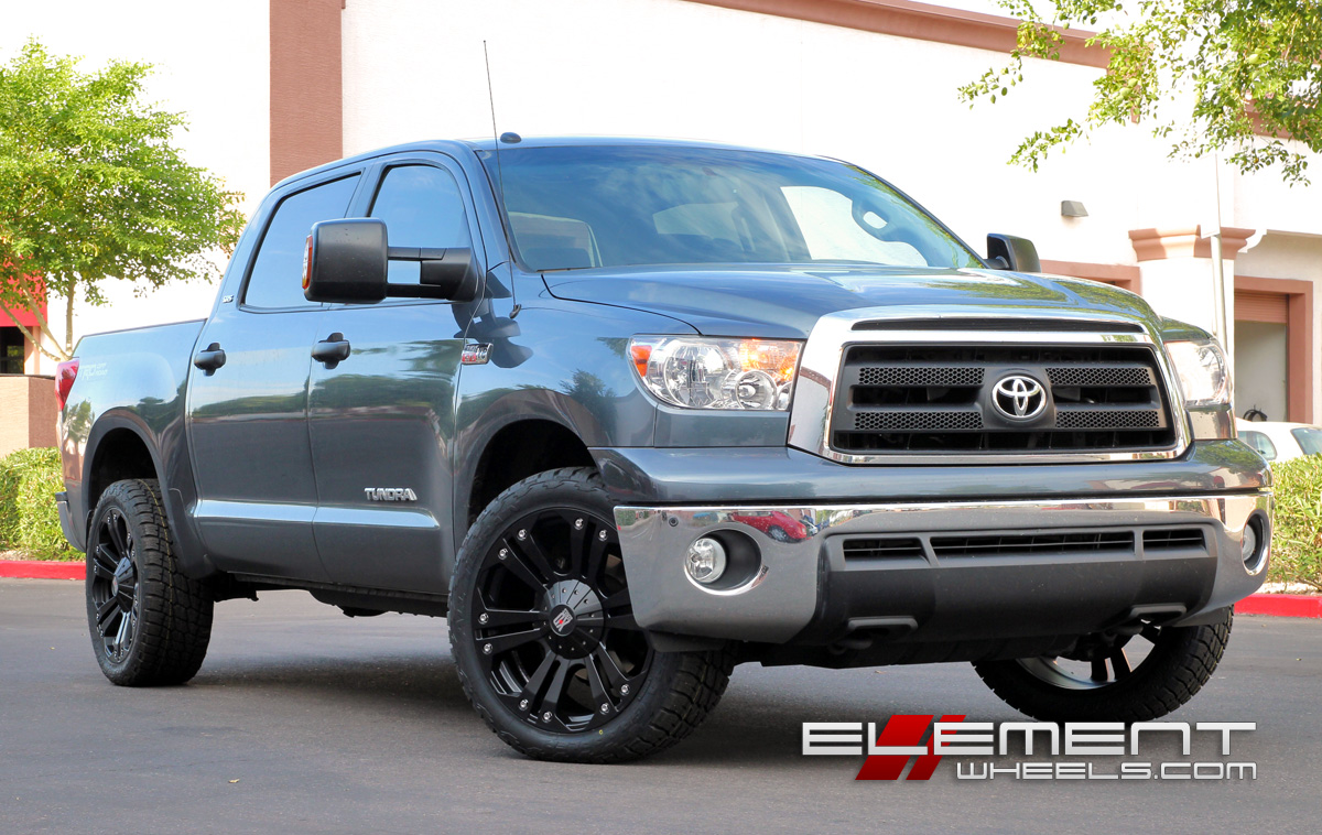 22 inch Black XD Monster Wheels on Stock Height Toyota Tundra w/ Specs