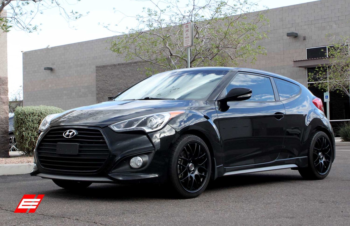 18 inch Drag DR34 Matte Black on 2013 Hyundai Veloster Turbo w/ Specs