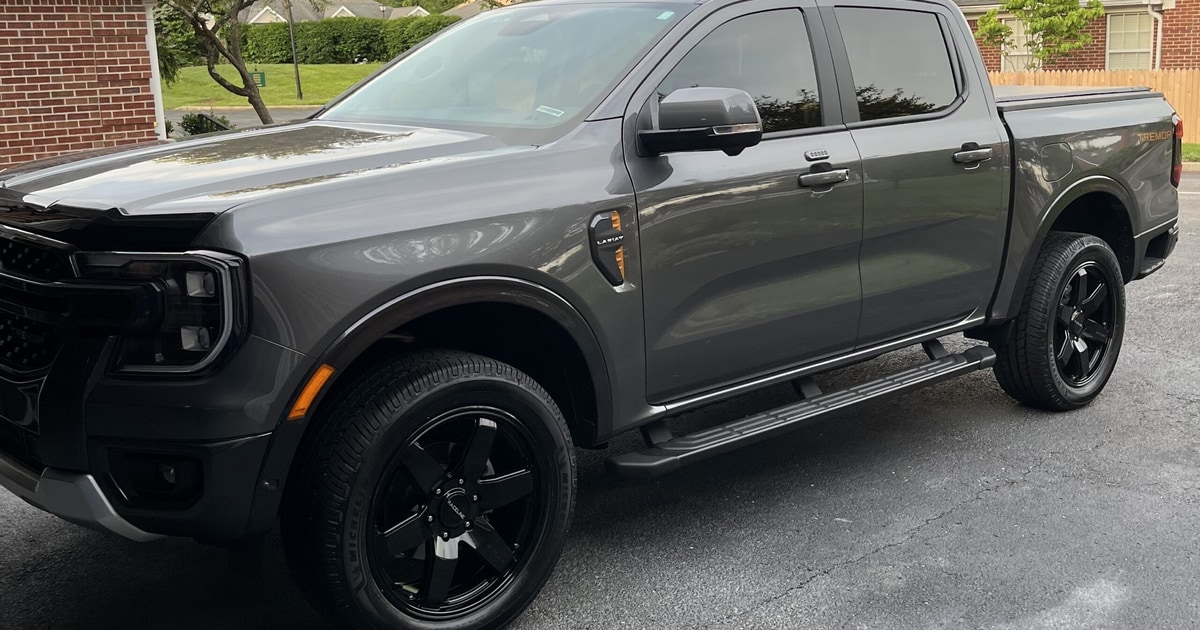 Ford Ford Ranger 20 inch Raceline 942B Addict in Gloss Black on a 2024 ...