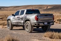 icon 2023-2024 gmc canyon at4, denali, & elevation/chevrolet colorado trail boss, 1.75-2.5" lift, stage 2 suspension system w/ tubular upper control arms k73082t