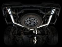 awe tuning 09-21 ram 1500 5.7l (w/o cutout) 0fg dual rear exit cat-back exhaust - chrome silver tips 3015-32101