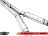 awe tuning 17-22 dodge charger 5.7l track edition exhaust - chrome silver tips 3015-32120