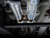 awe tuning 19-22 4th gen gm 1500 6.2l 0fg catback split rear exit (w/ bumper cutouts) - quad diamond tips 3015-43204