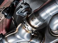 awe tuning 15-20 bmw f8x m3/m4 switchpath catback exhaust - diamond black tips 3025-43074