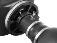 afe momentum gt stage-2 si pro dry s intake system gm trucks/suvs v8 4.8l/5.3l/6.0l/6.2l (gmt900) el 51-74102