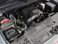 afe momentum gt stage-2 si pro dry s intake system gm trucks/suvs v8 4.8l/5.3l/6.0l/6.2l (gmt900) el 51-74102