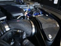 afe momentum black series carbon fiber pro 5r air intake system bmw m5 (f90) 18-23 58-10005r