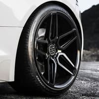 Blaque Diamond BD-17-5 Gloss Black