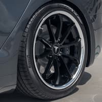 22x10.5 blaque diamond bd-23 gloss black w/ chrome stainless steel lip (custom)