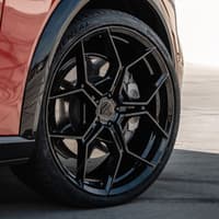 19x9.5 blaque diamond bd-f25 gloss black (flow forged) (custom)