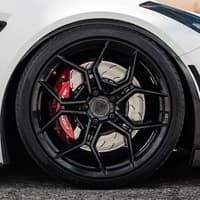 20x9 blaque diamond bd-f25 gloss black (flow forged) 5x120 35mm