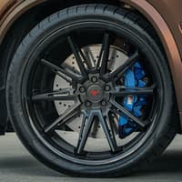20x10.5 ferrada cm2 matte black w/ gloss black lip 5x4.5/114.3 40mm