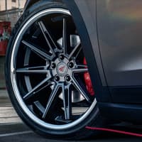 19x10.5 ferrada cm2 matte graphite w/ chrome lip 5x120 25mm
