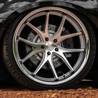 22x9.5 ferrada fr2 machine silver w/ chrome lip 5x112 15mm
