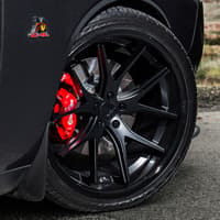 22x11 ferrada fr2 matte black w/ gloss black lip 5x115 20mm