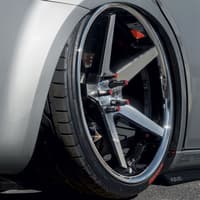 22x10.5 ferrada fr3 machine black w/ chrome lip 5x130 45mm