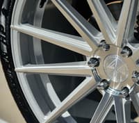 24x10 ferrada ft1 machine silver 6x135 20mm