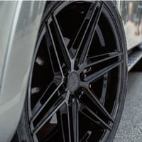 24x10 ferrada ft4 gloss black 6x135 20mm