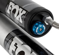 fox 99-19 chevy hd 2.0 performance series 11.1in. smooth body r/r rear shock / 1.5-3.5in. lift 985-26-192