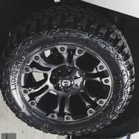 17x10 fuel off-road vapor all matte black d560 5x5.5/139.7 5x150 -18mm