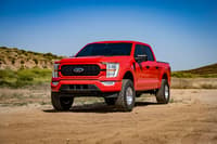 icon 2021-2024 ford f-150 4wd/tremor, 3.5-4.5"/2.5-3" lift, front, v.s. 2.5 series coilovers, remote reservoir, pair 91824