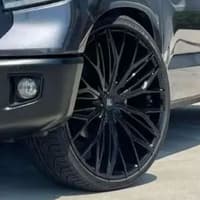 26x10 lexani aries gloss black w/ cap 6x135 6x5.5/139.7 30mm