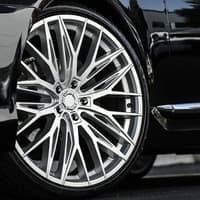22x10.5 lexani aries silver (custom)