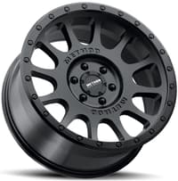 Method Race MR305 NV Matte Black w/ Gloss Black Lip