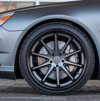 (clearance - no returns) 20x9 rohana rc10 matte graphite w/ gloss black lip 5x4.5/114.3 15mm
