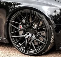 (clearance - no returns) 20x9 rohana rfx10 gloss black (cross forged) 5x4.5/114.3 35mm