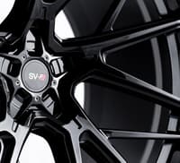 20x11 savini sv-f6 gloss black (flow form) (custom)