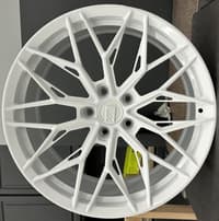 20x11 variant maxim gloss white (full forged) (deep concave) (custom)