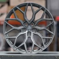 21x10.5 vossen hf-2 tinted matte gunmetal (hybrid forged) 5x112 30mm