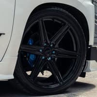 22x9.5 vossen hf6-2 gloss black (hybrid forged) (deep concave) 6x135 20mm