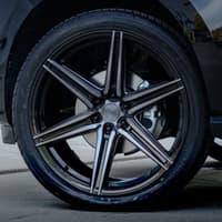 22x9.5 vossen hf6-2 gloss black w/ double tint (hybrid forged) (deep concave) 6x135 20mm
